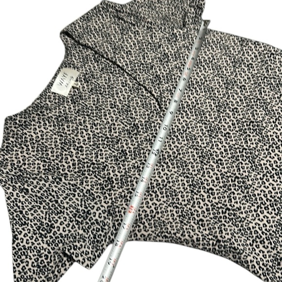 Way Dede x Emily Cheetah Animal Print Midi Dress Women Medium Side Slit - Picture 8 of 9